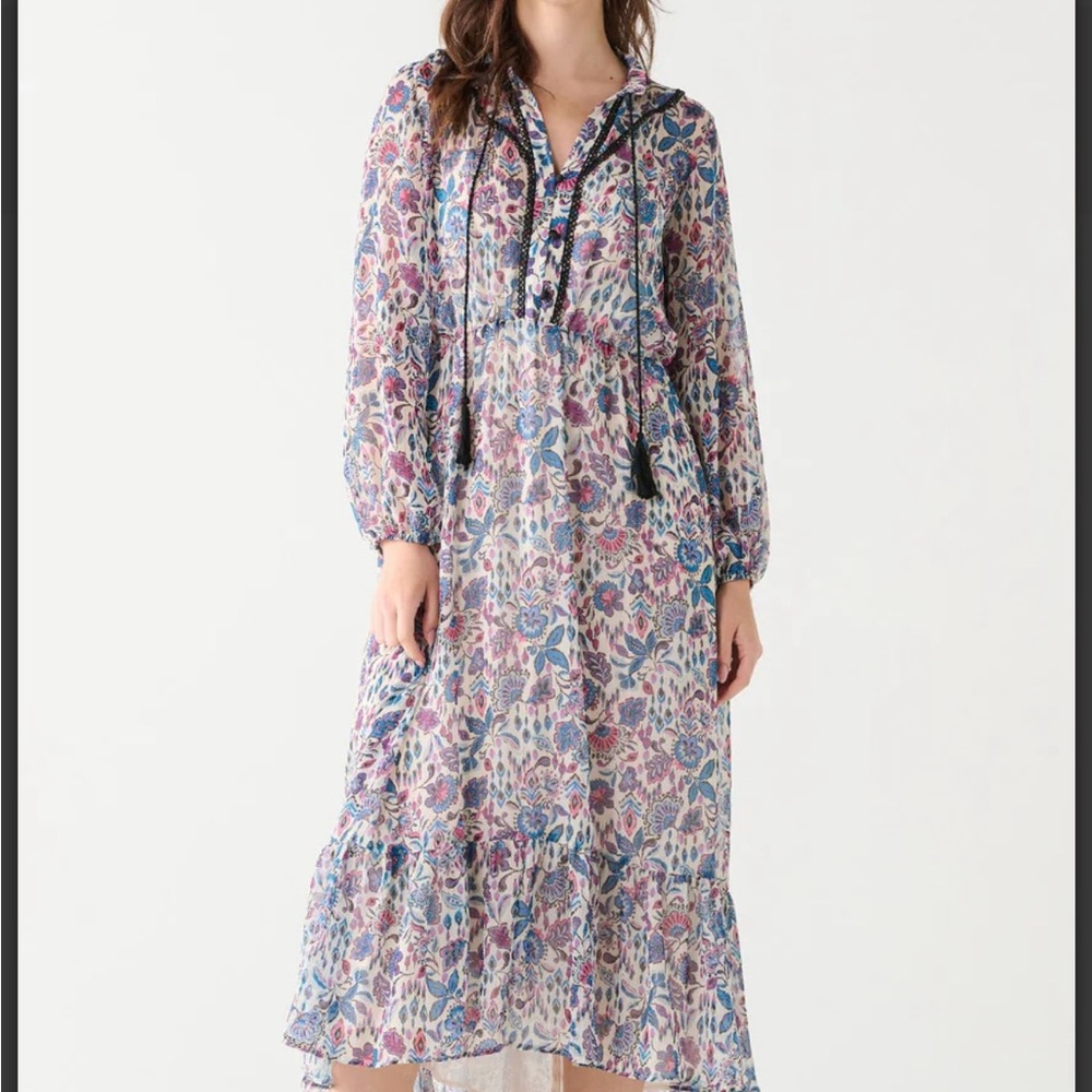 NWT Black Tape Floral Paisley Maxi Dress
